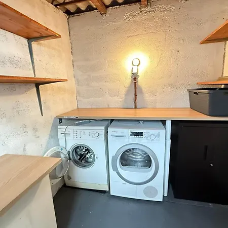 06cp - Beautiful T2 Super Equipped With Terrace