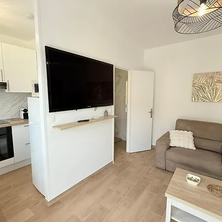 Apartmán 06cp - Beautiful T2 Super Equipped With Terrace