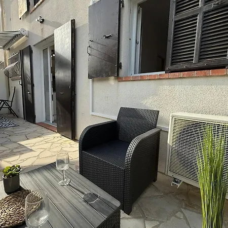 Apartmán 06cp - Beautiful T2 Super Equipped With Terrace Villeneuve-Loubet