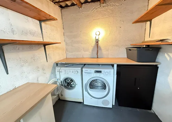 06cp - Beautiful T2 Super Equipped With Terrace